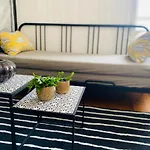 La Maison Des Plantes, Charmante, Atypique Et Cosy Pour 4 Personnes Avec Parking Et Jardin *